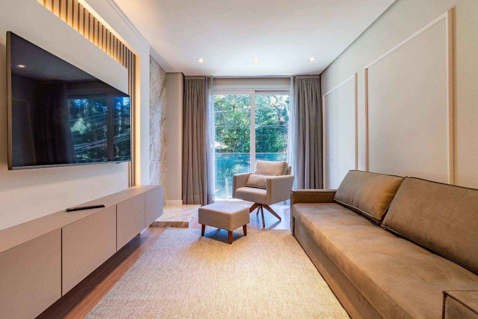 Rosa Edificio Bellagio Canela Com Infraestrutura Completa Apartment Exterior photo